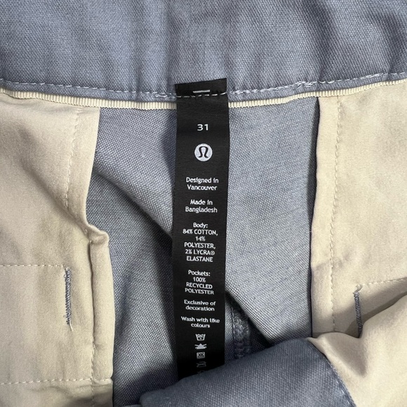 Lululemon short - Picture 2 of 5